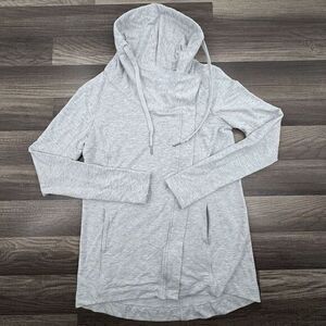 Lululemon Coast Easy Wrap Full zip Heathered Light Grey Sz 4 Thumbholes Soft EUC